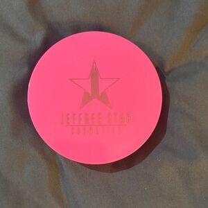 Jeffree Star Highlighter - Vibrant Pink Compact